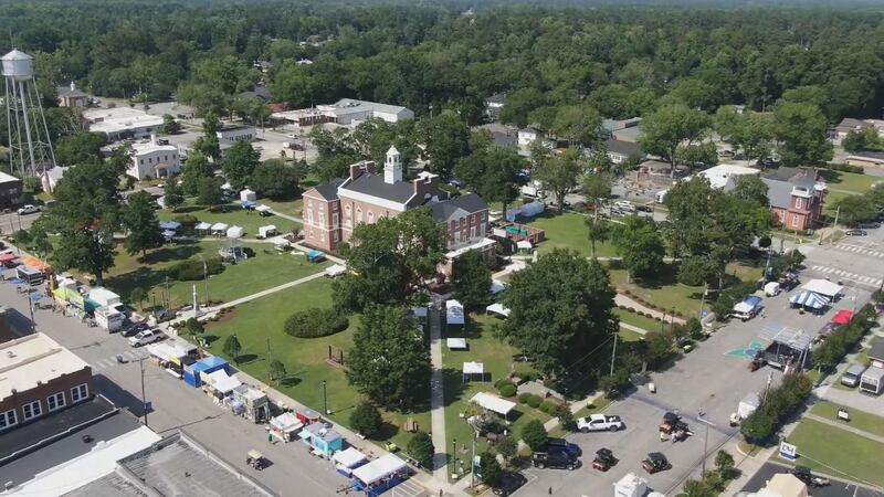 The Town of Burgaw announced that free, three-gallon live oak trees will be available on Arbor...
