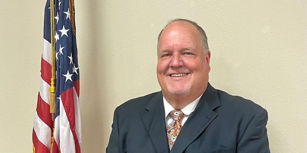 Whiteville City Schools chooses Jonathan B Williams as superintendent Whiteville City Schools chooses Jonathan B Williams as superintendent