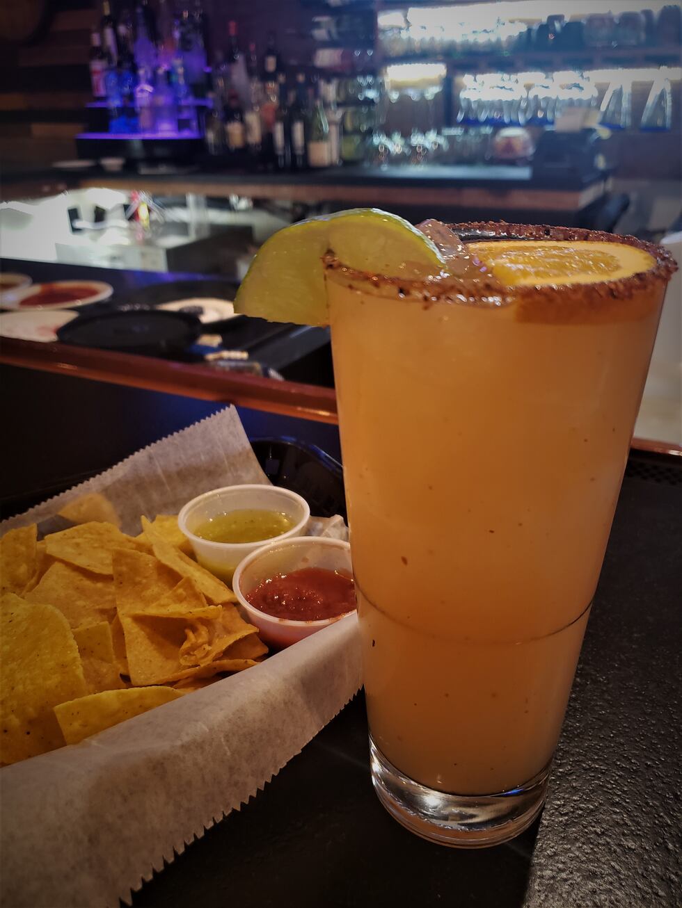 Tequila reposado, triple sec, fresh grapefruit juice, grapefruit soda with salt or chile rim.